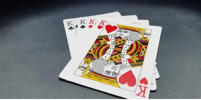 Thùng phá sảnh – Straight Flush